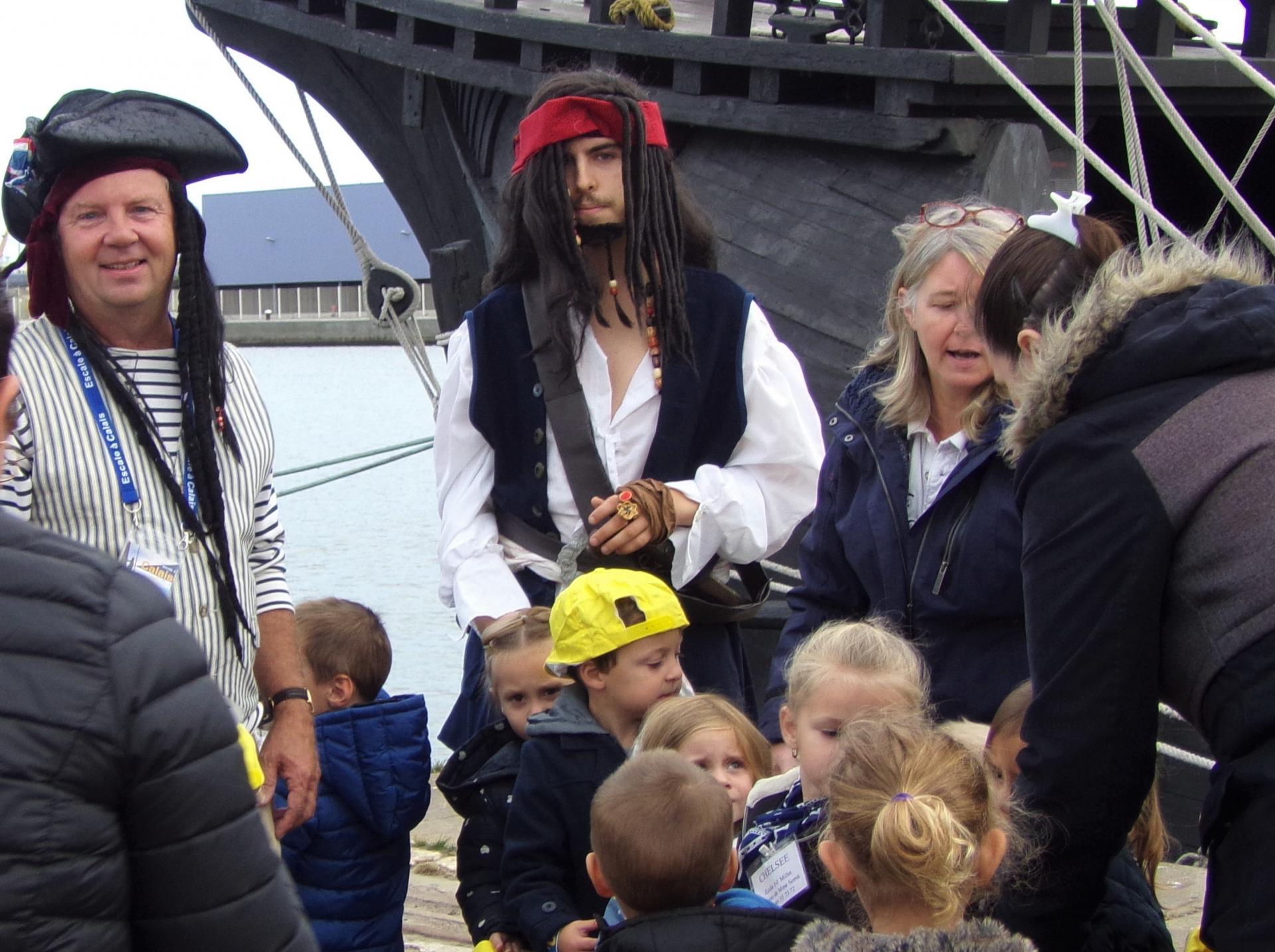 Escale à calais fetes maritimes les pirates