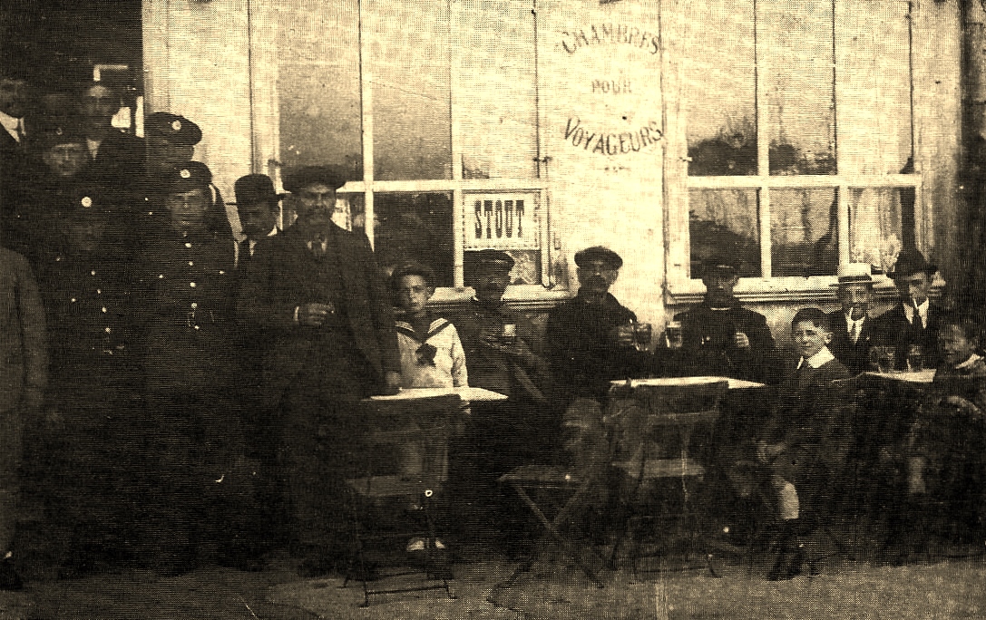 Calais cafe des pilotes bld des allies