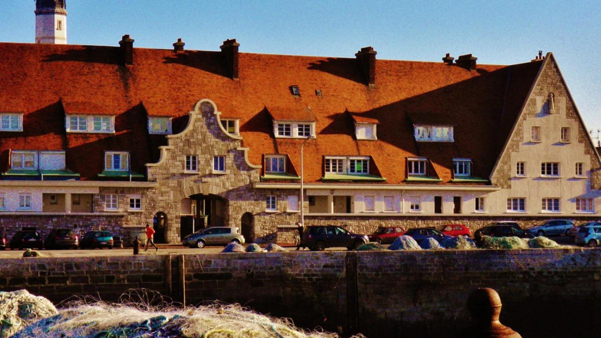 Calais immeuble photo top de la matelote